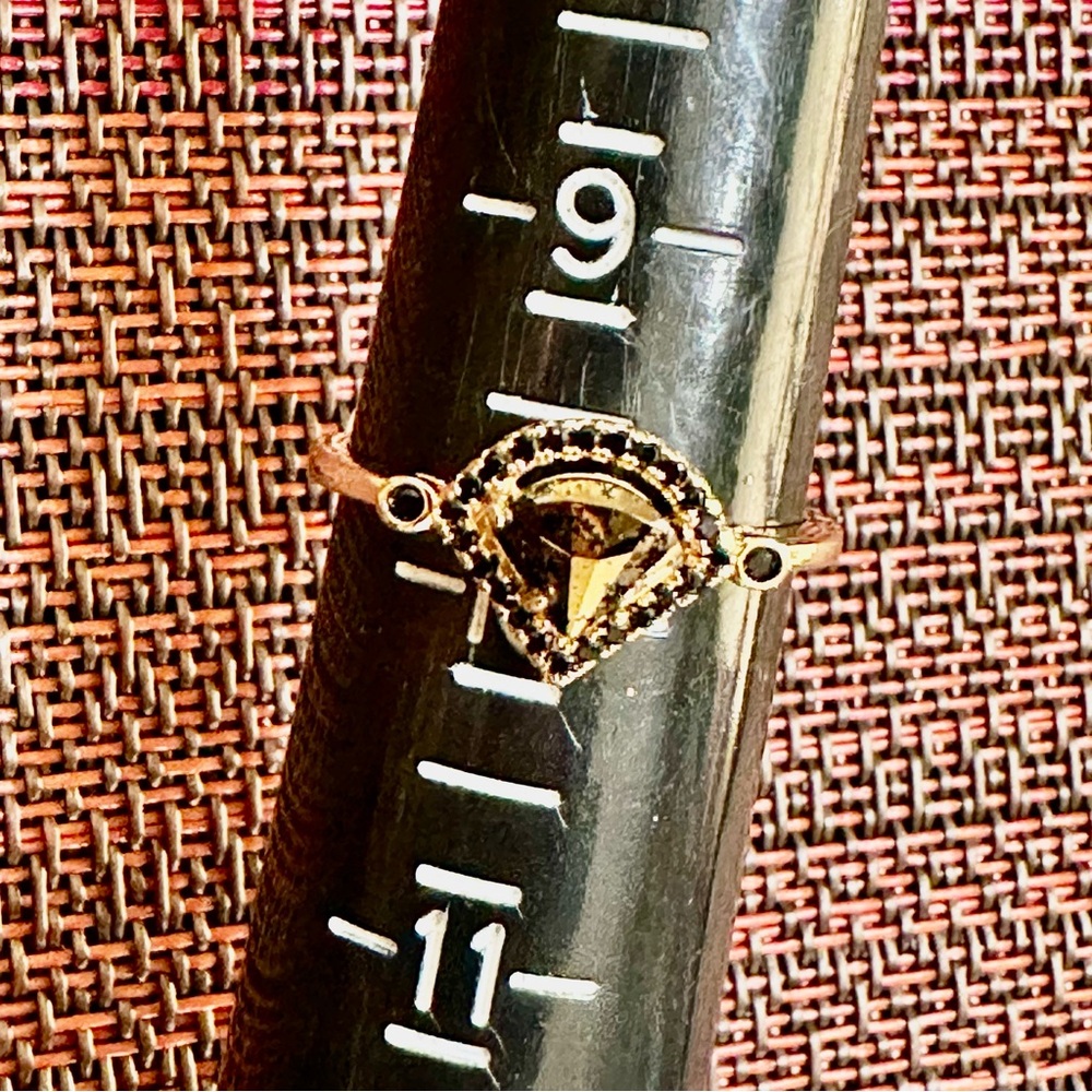 Fragrant Jewels Gold and Black Ring